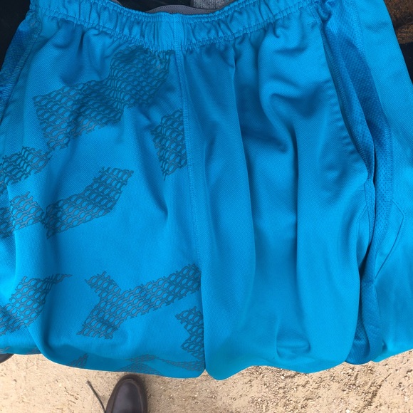 Cloths - Picture 2 of 8